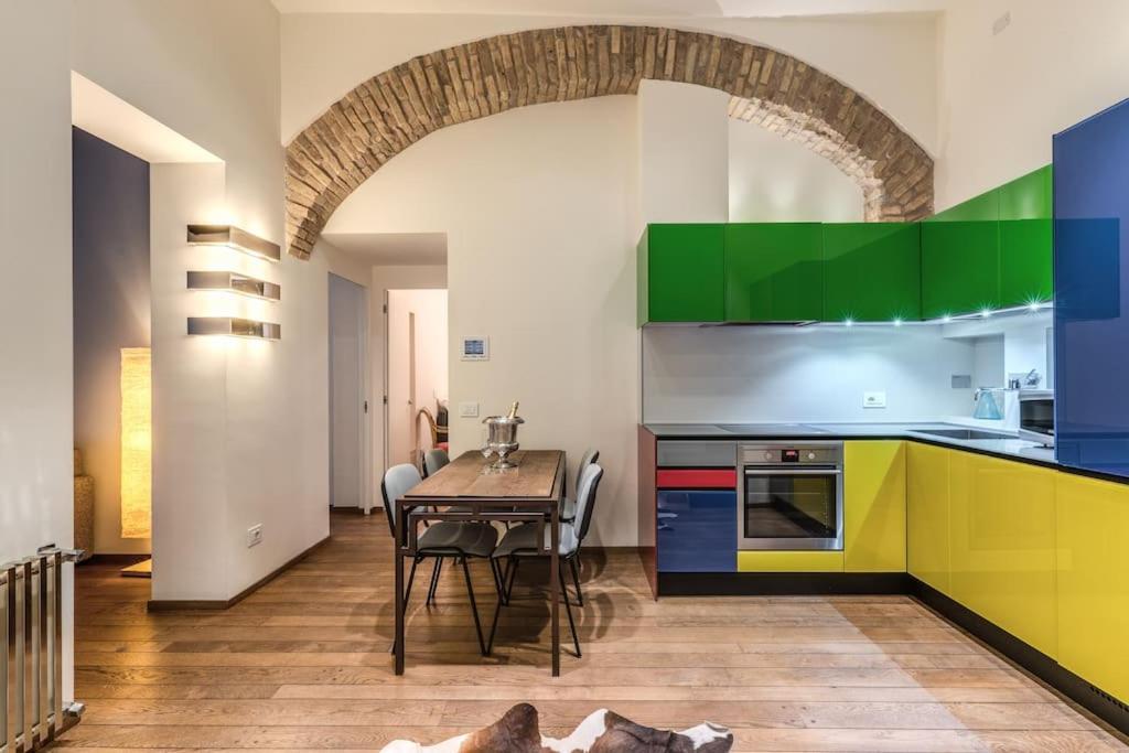 Апартаменти Domus Mondrian Luxury House Рим Екстер'єр фото